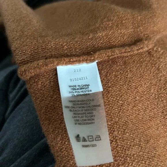 Vince Camuto sweater - size XXL - Picture 5 of 5